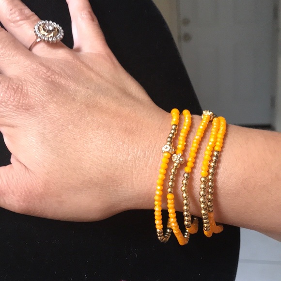 🌺 5 Handmade Bracelets - Picture 4 of 8